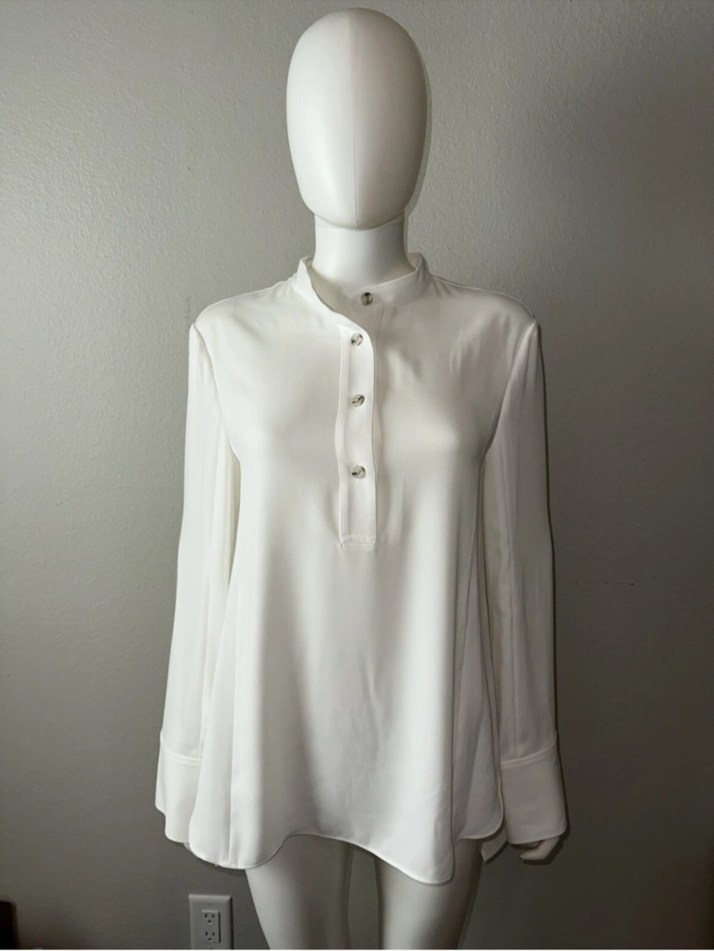 ADEAM Intermix Voyage Designer White Long Slv Ruffle Button Front Blouse Top M - Picture 3 of 8